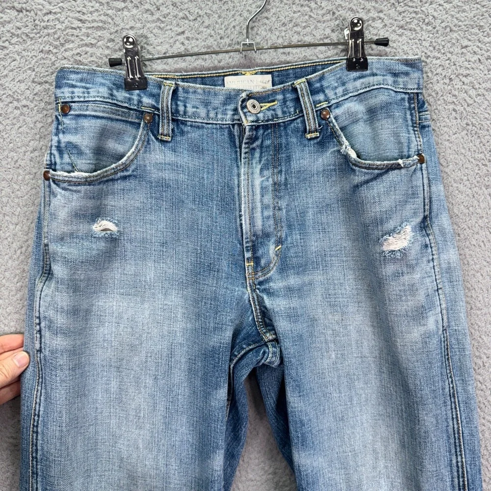 American Eagle Jeans Mens 30x32 Blue Bootcut Distressed Preppy Classic Indie Y2K